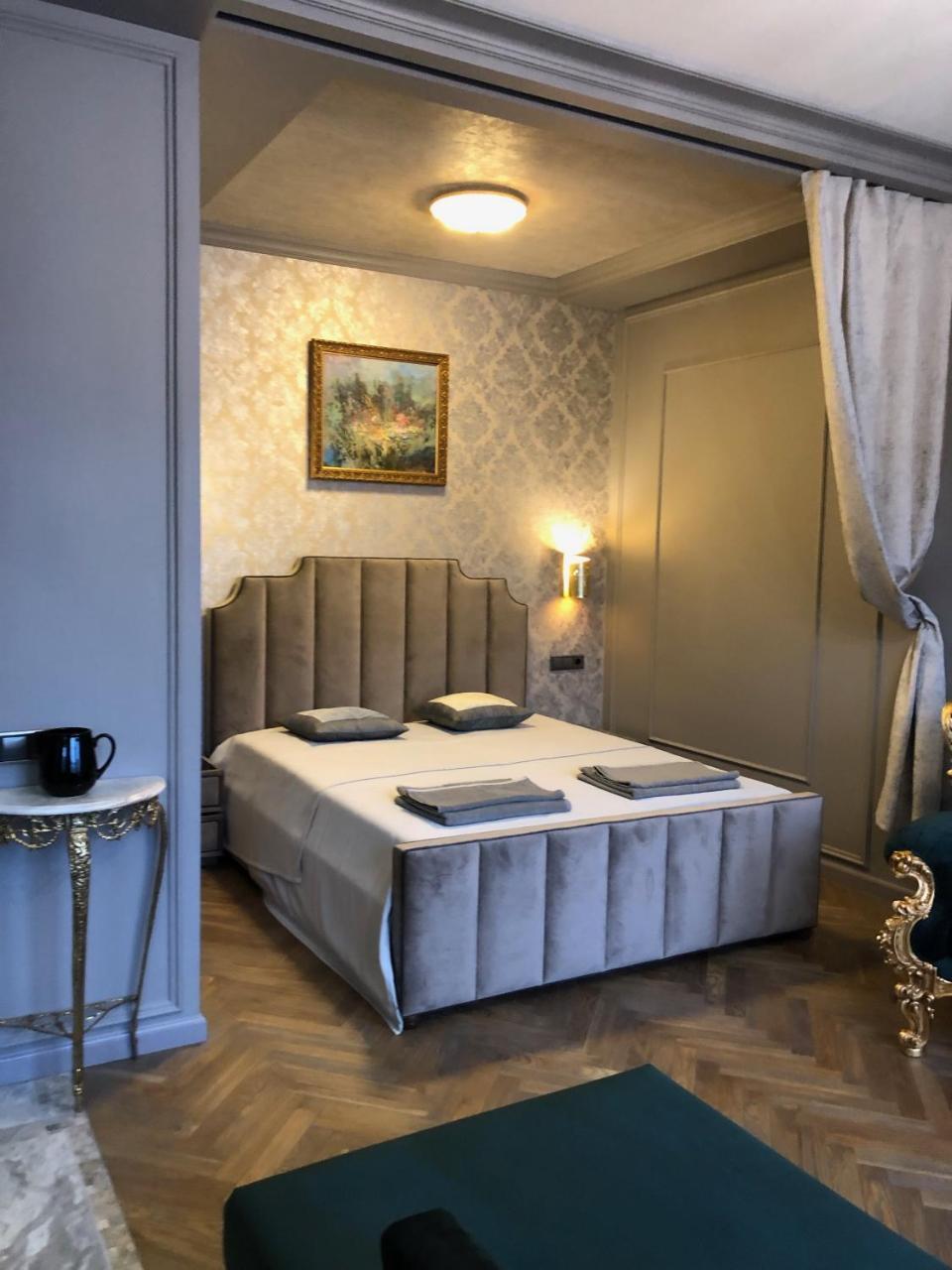 So Luxury Apartment In The Heart Of Minsk Near Circus エクステリア 写真