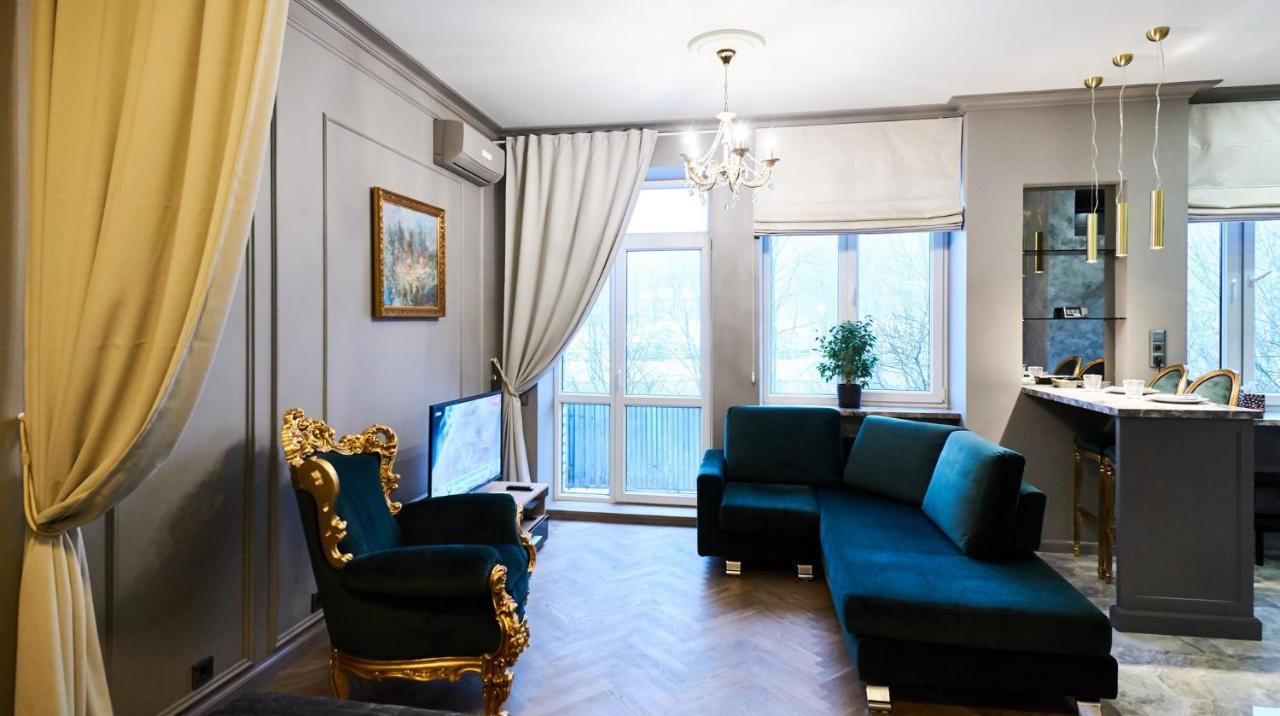 So Luxury Apartment In The Heart Of Minsk Near Circus エクステリア 写真