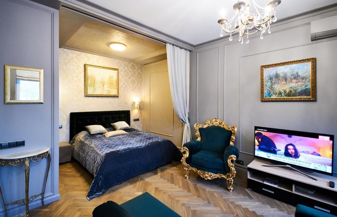 So Luxury Apartment In The Heart Of Minsk Near Circus エクステリア 写真